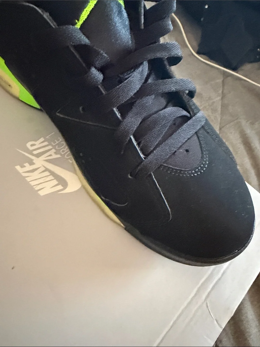 Jordan 6 electric green size 11